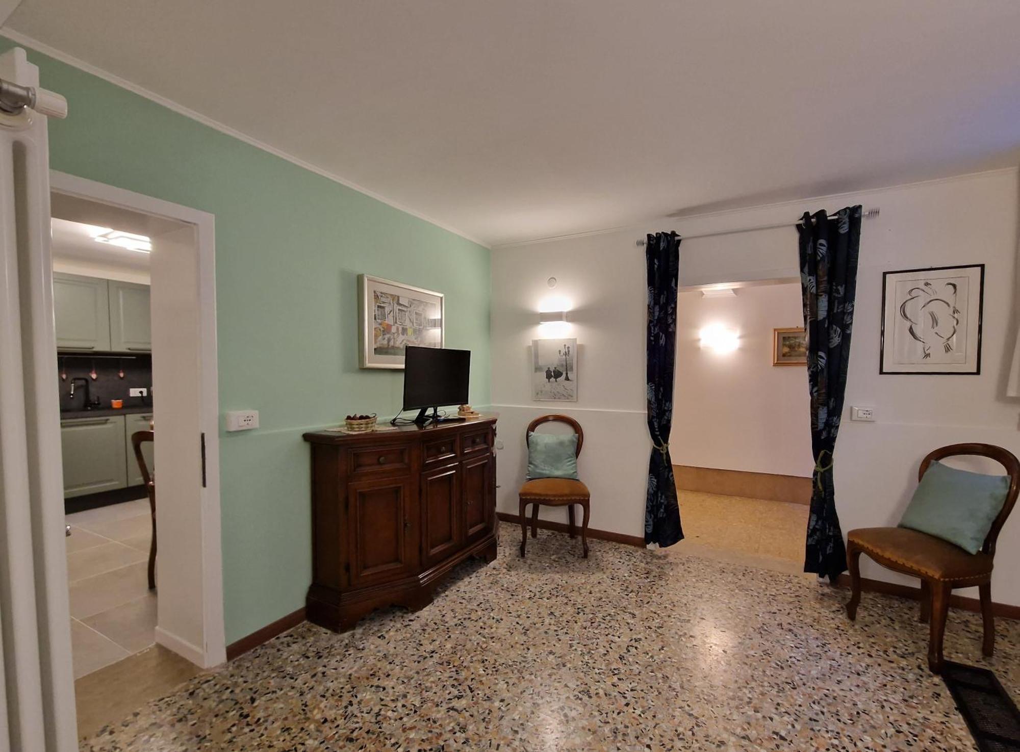 Apartment Veneziacentopercento La Forcola Apartment, Next To Rialto Bridge Venedig