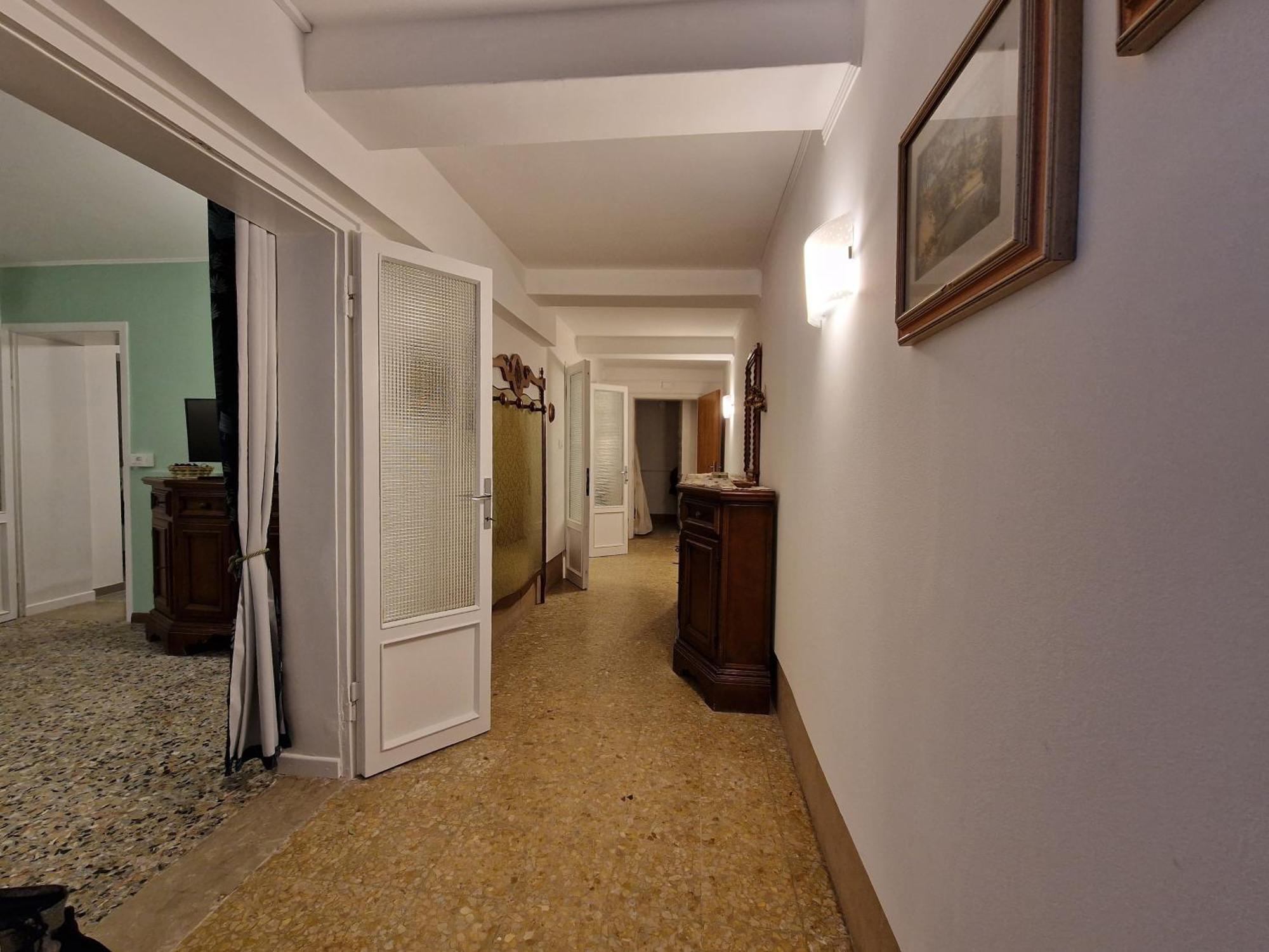 Veneziacentopercento La Forcola Apartment, Next To Rialto Bridge Venedig